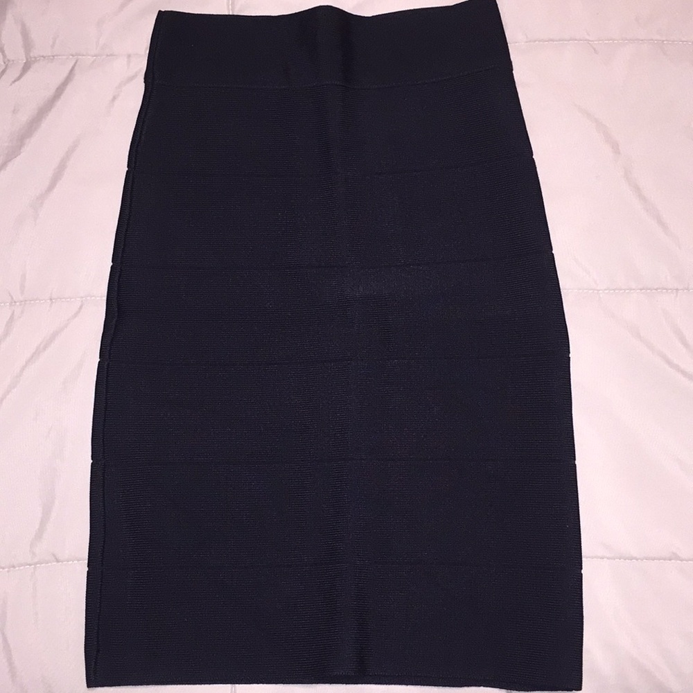 BeBe Hight-Waisted Skirt